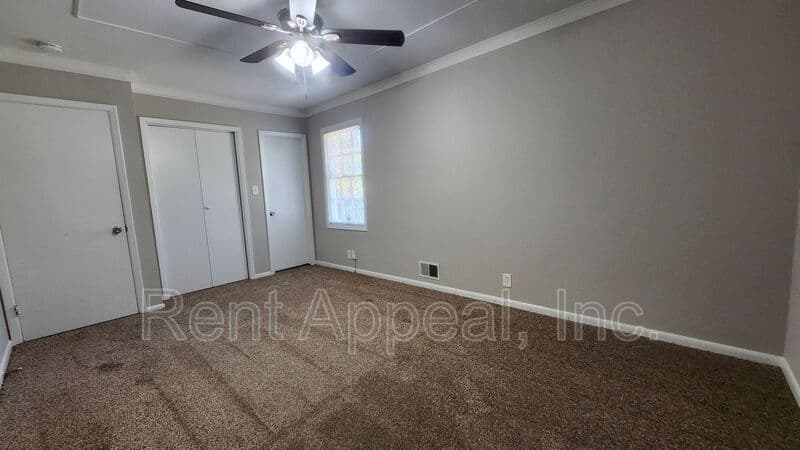 Decatur House: 2353 Greenway Drive