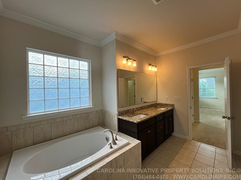 Fort Mill House: 385 Hawks Creek Parkway