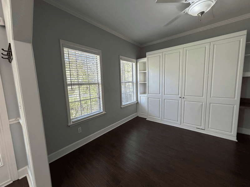 Tallahassee House: 1829 Wagon Wheel Cir W