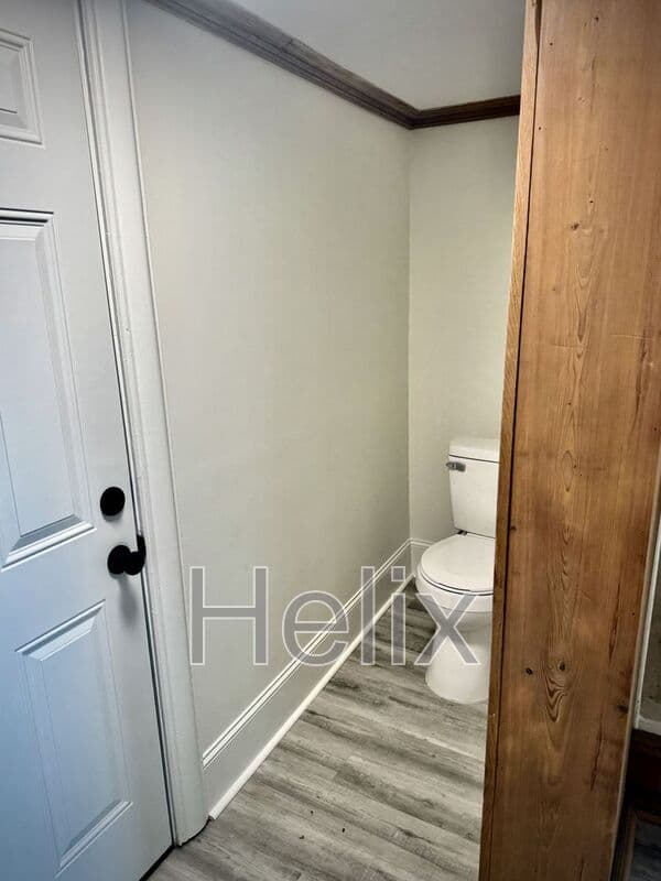 Madison House: 102 Channel Ln