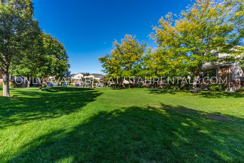 Lehi House: 3342 N 150 W