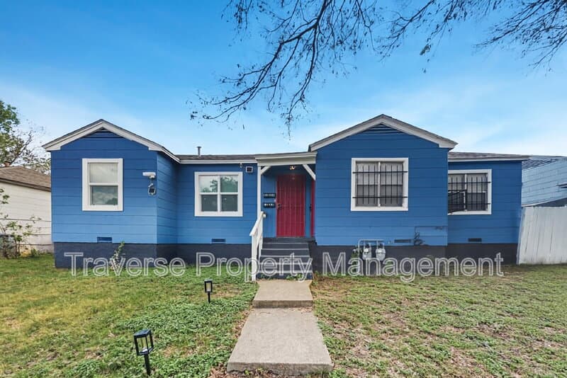 Fort Worth Condo: 2641 Canberra Court