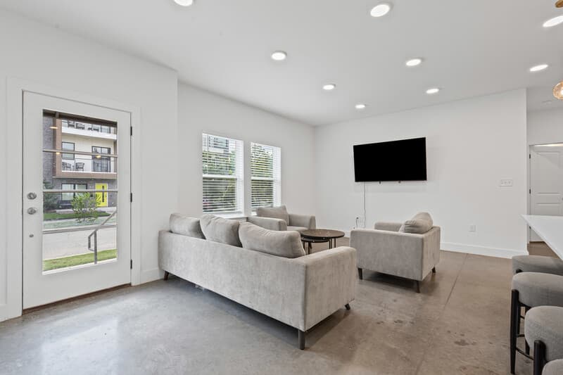 Fort Worth House: 3150 Lubbock Avenue
