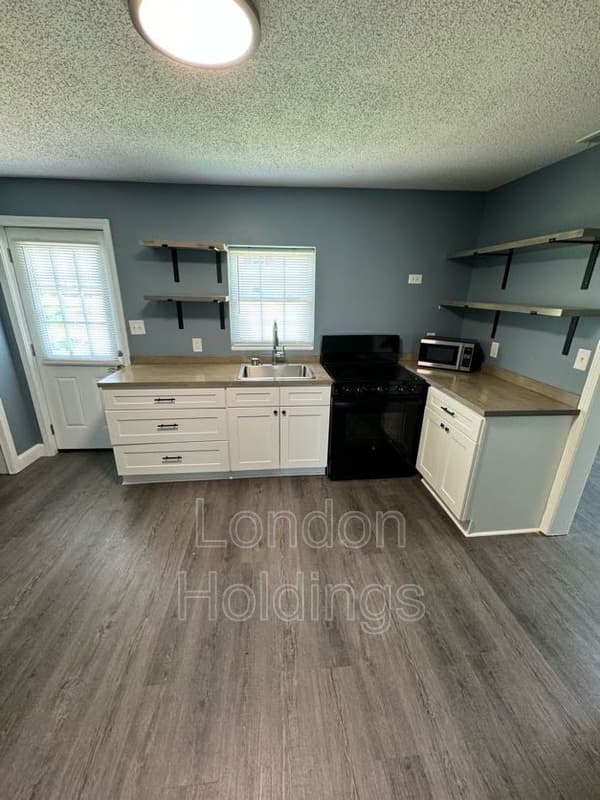 Johnson City House: Indian Ridge Road