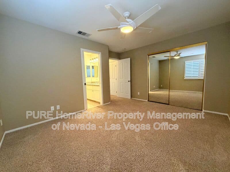 Las Vegas House: 2121 Stone Croft Street