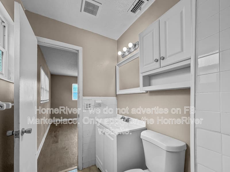 Rockledge House: 1016 Medallion Dr