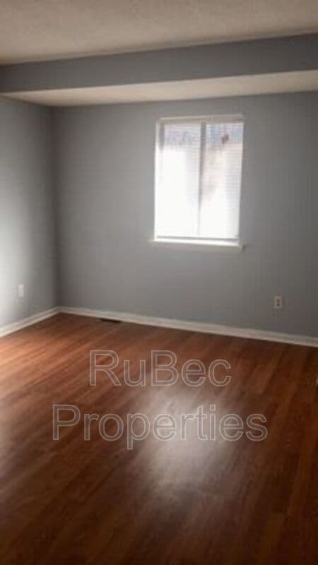 Charlotte House: 6024 Spanish Oak Road