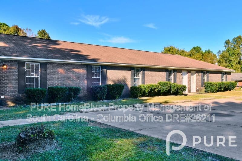 Orangeburg House: 705 Kings Rd.