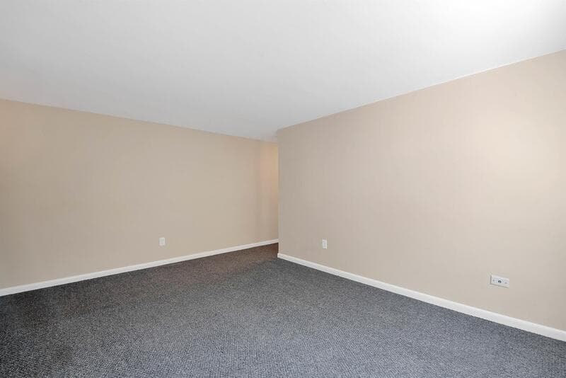 East Hartford Condo: 353 A Main Street