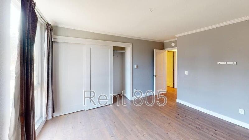 Ventura Condo: 3700 Dean Drive