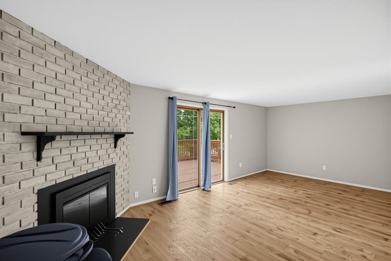 Parkville Condo: 139 East Orange Court