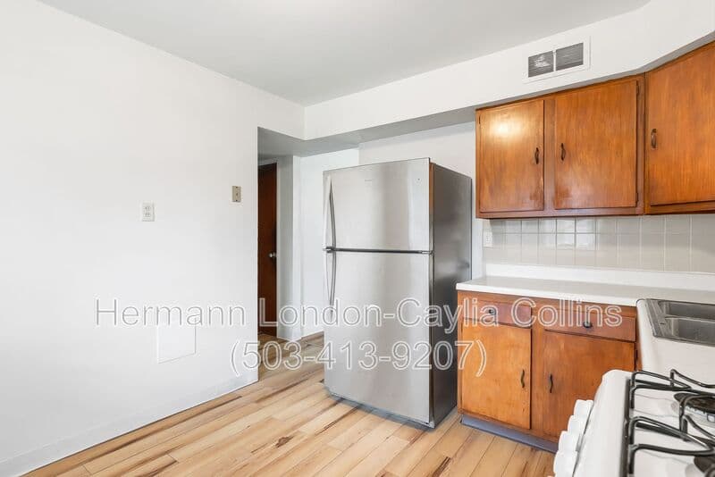 Saint Ann House: 11276 Liana Lane