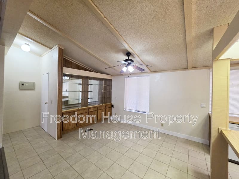 Pahrump Condo: 5391 Money Street - Main House
