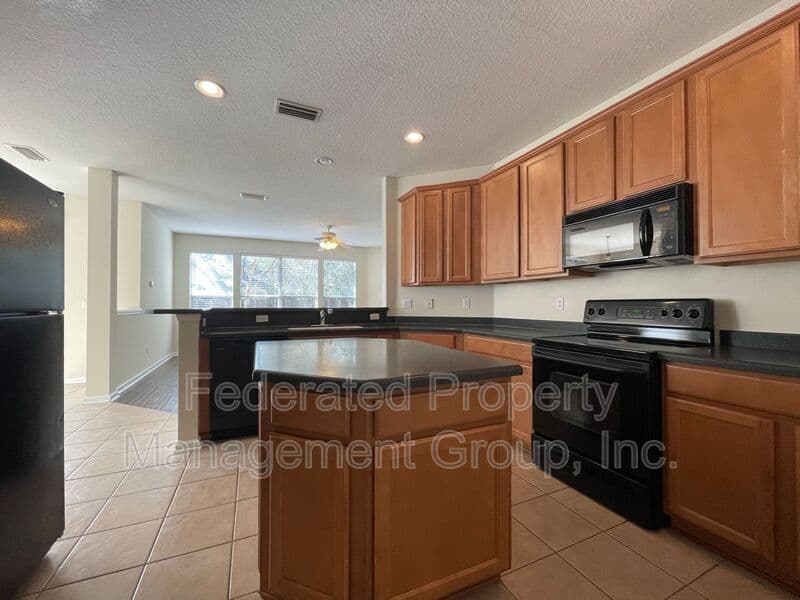 ST AUGUSTINE House: 3125 EAST BANISTER RD.