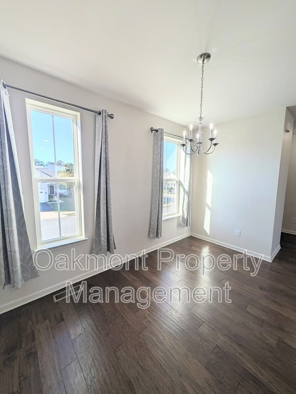 Fredericksburg House: 1322 Hudgins Farm Circle