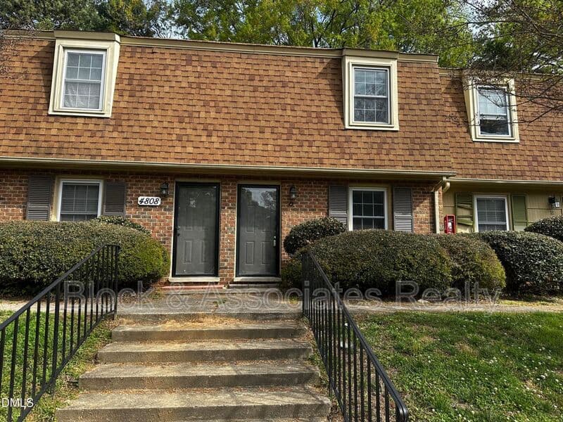 RALEIGH House: 4808 BLUE BIRD CT D