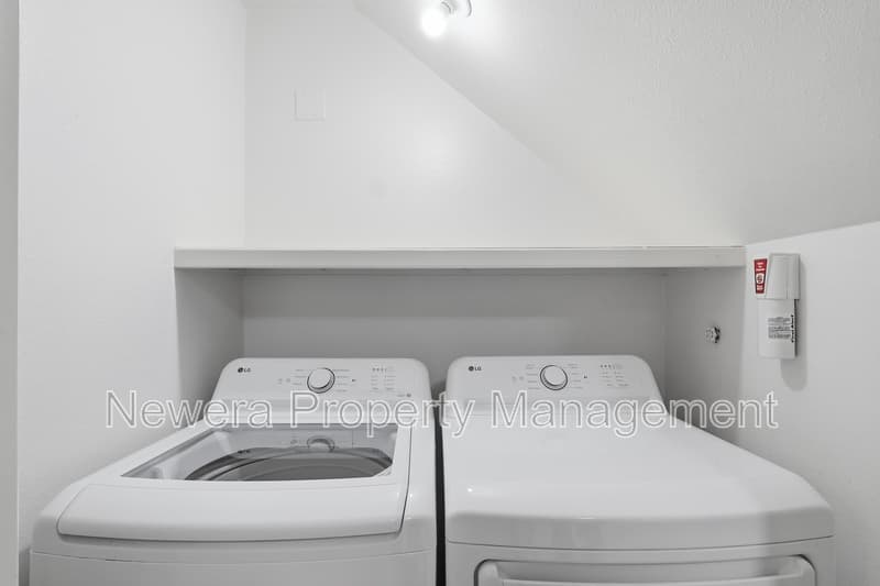 Spring Townhome: 28 Sawmill Grove Lane - 1