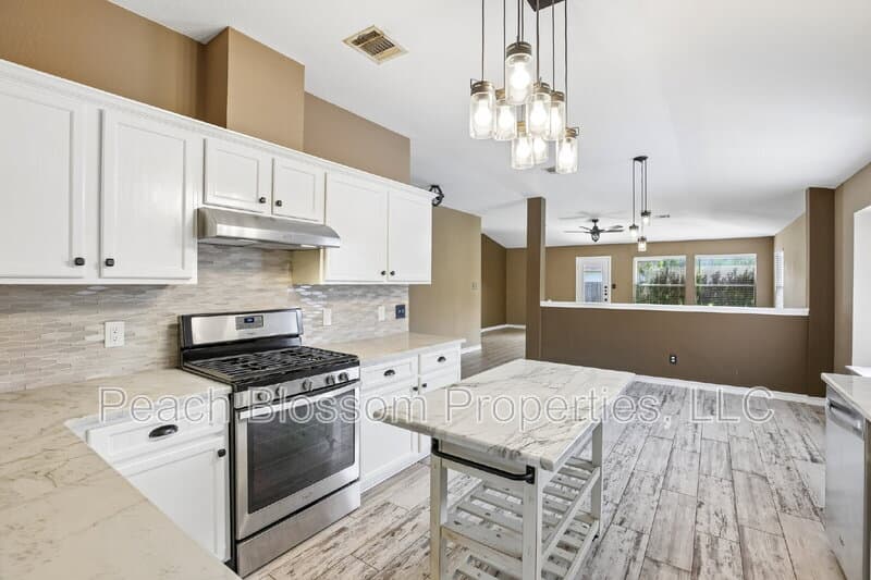 Round Rock House: 2656 Bradley Lane