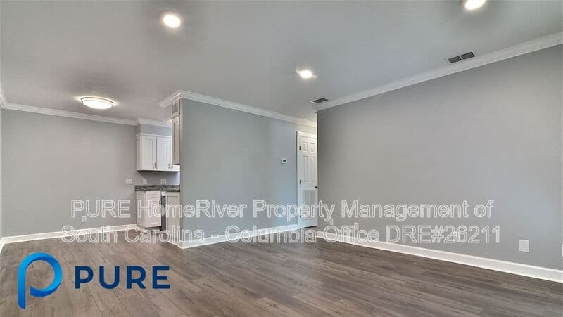 Columbia House: 1311 Old Manor Road