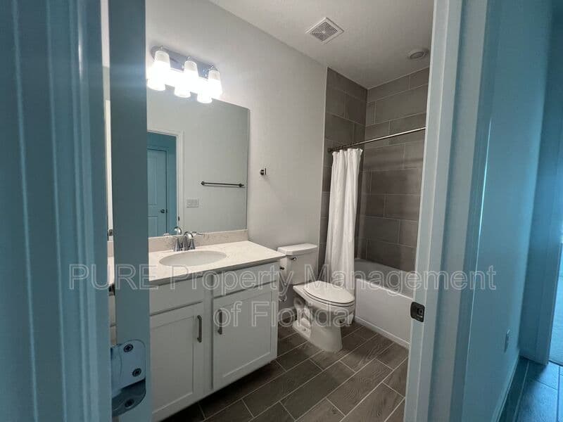 Ocala House: 4510 NW 14th Loop