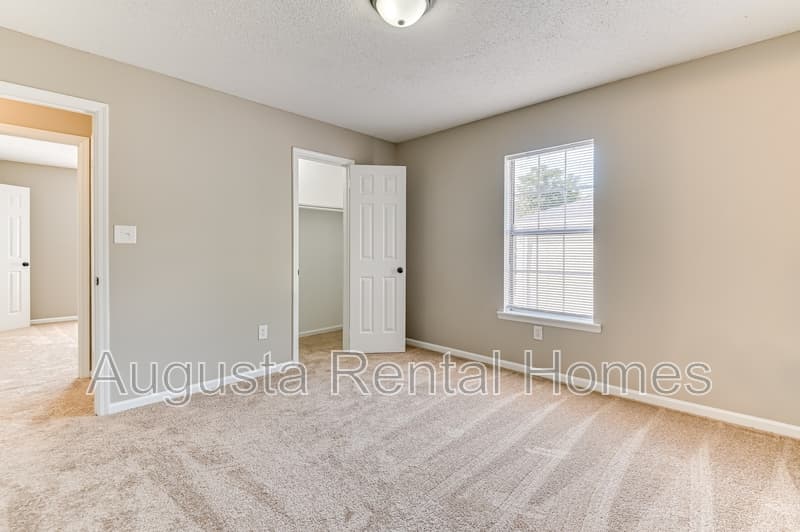 Augusta Condo: 940 Stevens Creek Road 203