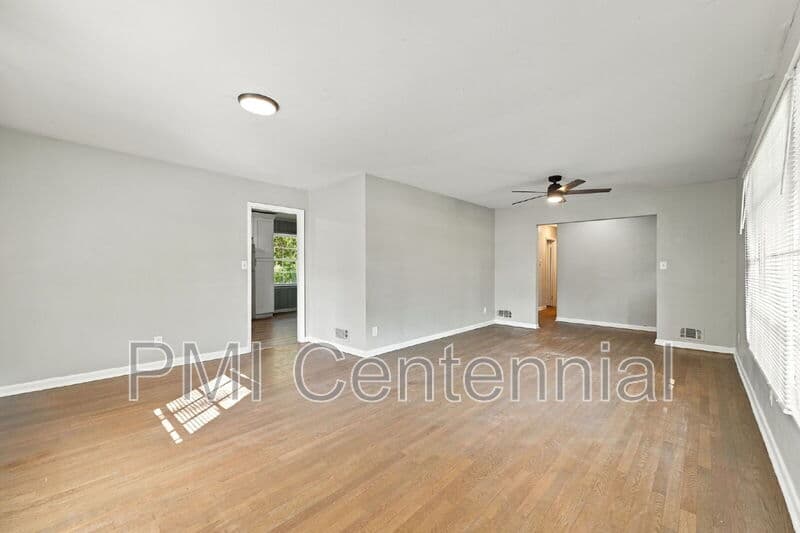 Decatur House: 3438 Springside Drive