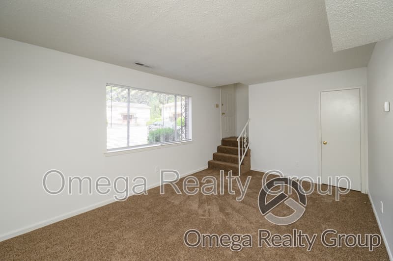 Alabaster Condo: 8218 Highway 119