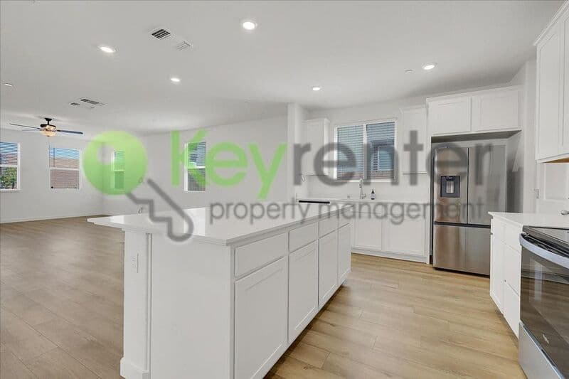 Sacramento House: 8112 Monkeyflower Way