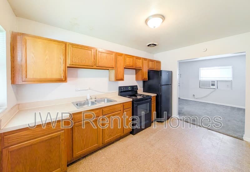 Jacksonville Condo: 5432 Alpha Ave