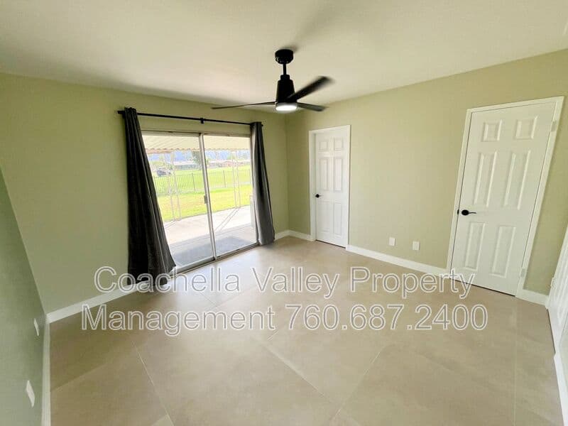 Palm Desert House: 76723 New York Ave