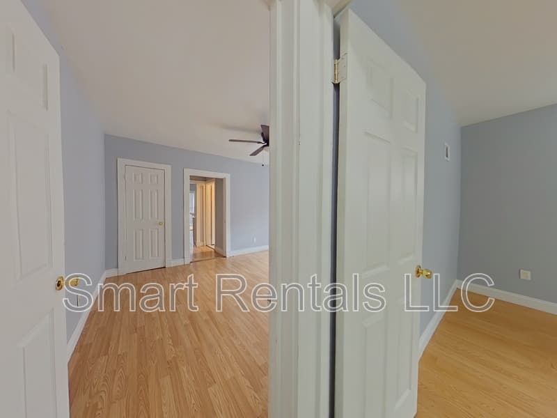 St. Louis Condo: 3657 Gasconade Street - 2F