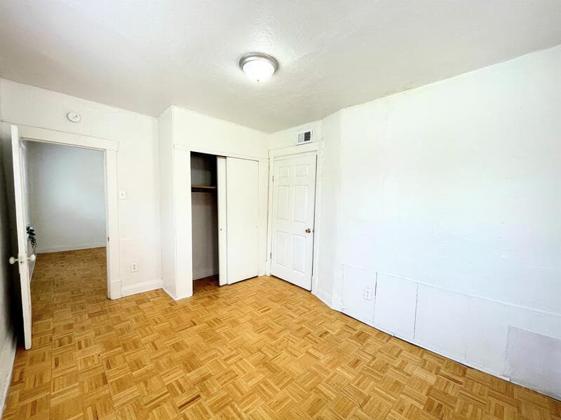 St Louis Condo: 7202 Lyndover Pl