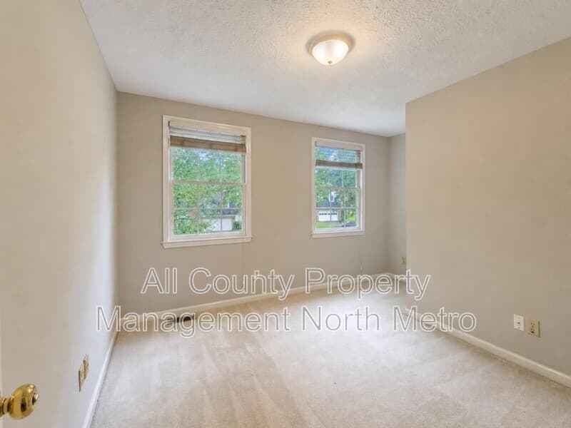 Johns Creek House: 5400 Taylor Road