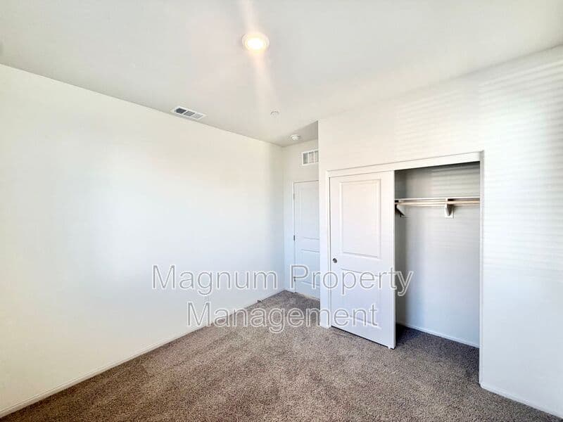 Winchester House: 31799 Woodbank Way