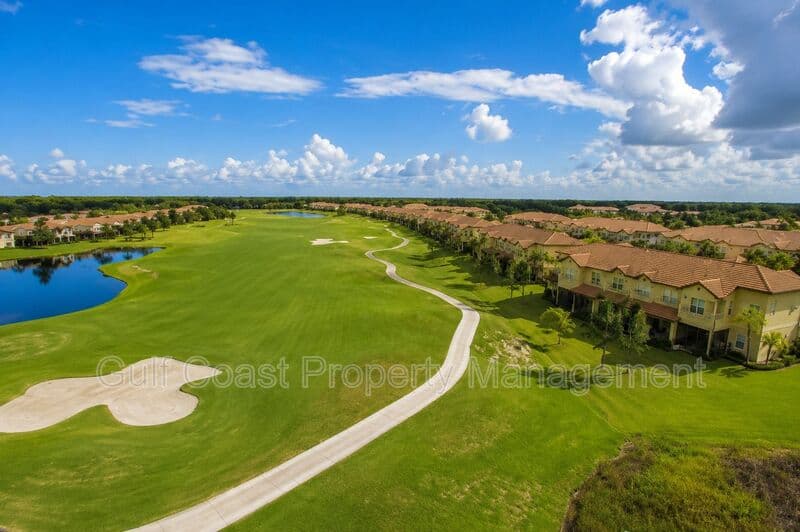 Lakewood Ranch House: 8361 Miramar Way