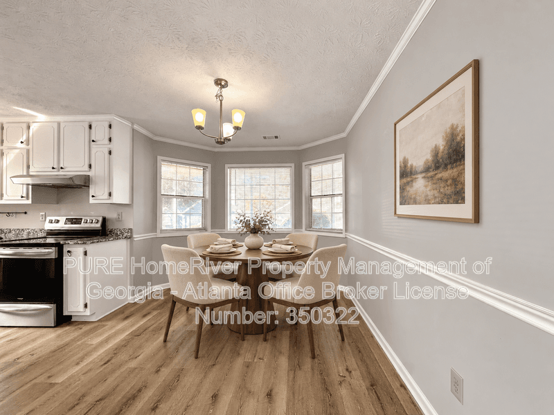Fayetteville House: 140 Landing Dr