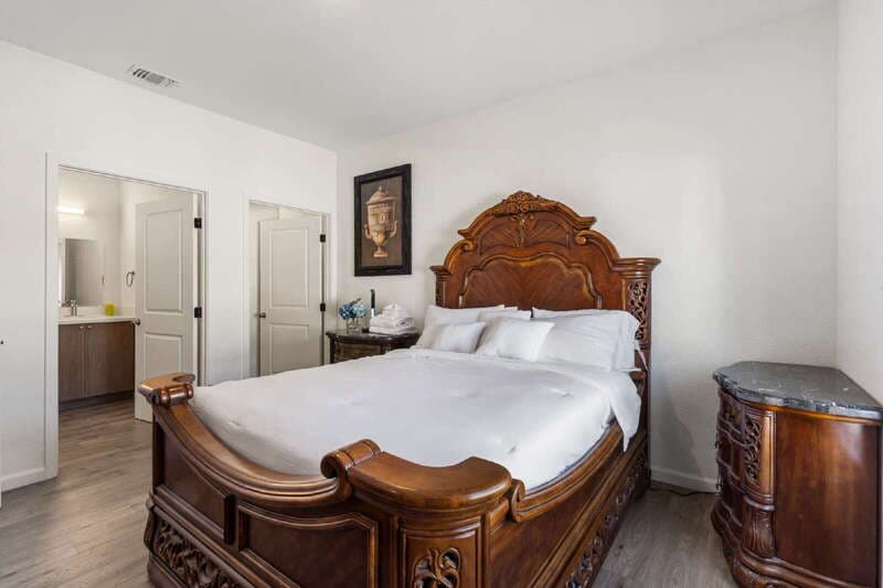 Sacramento Condo: 6475 Stockton Boulevard