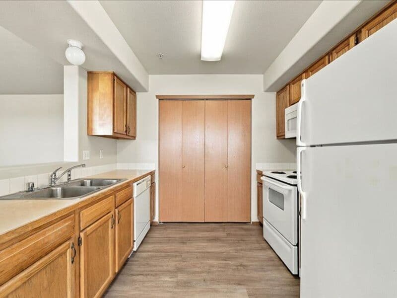 Pasco Condo: 6005B Chapel Hill Blvd