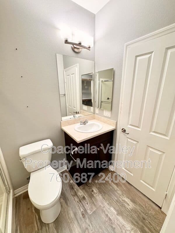 Indio House: 43776 Pettirosso St