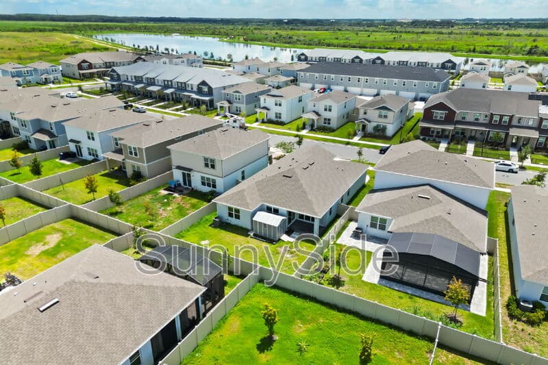 Kissimmee House: 2715 Clear Night Ave