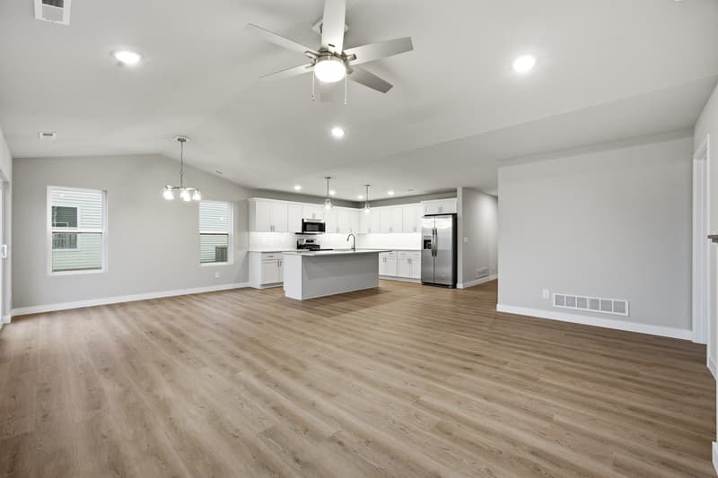 North Liberty Townhome: 942 Eisenhower Rd