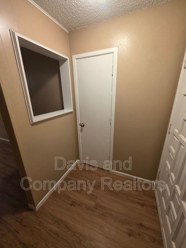 Midland Condo: 3310 Bedford Ave