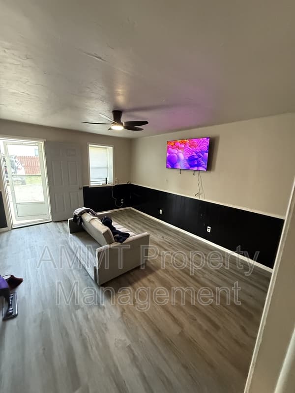 Lisbon Condo: 145 East Main Street - 7