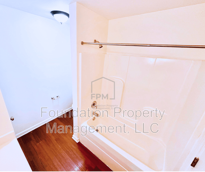 Memphis Condo: 1314 Crosstown Court