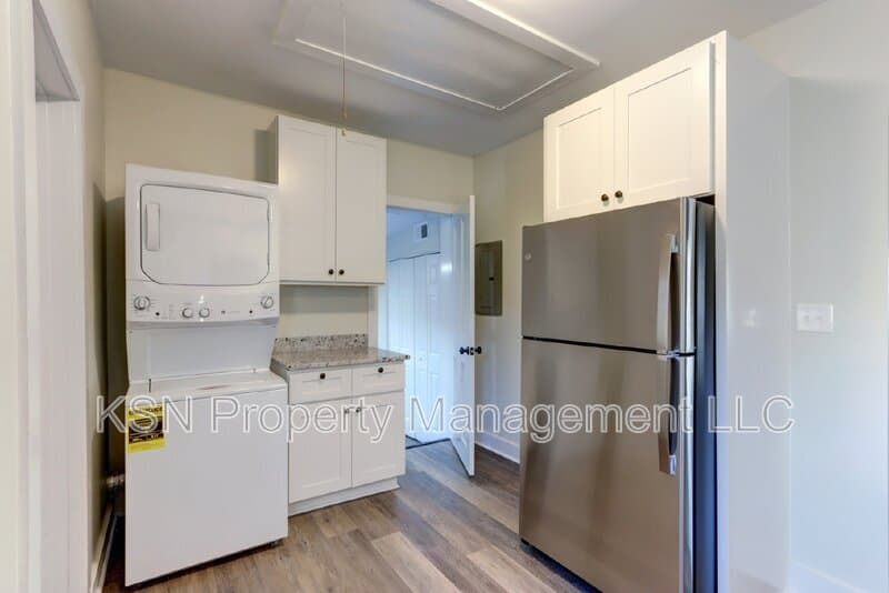 Savannah Condo: 543 East Harris Street