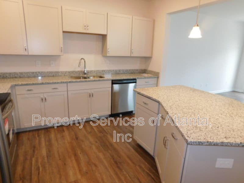 Ball Ground Townhome: 523 Ryan Ct