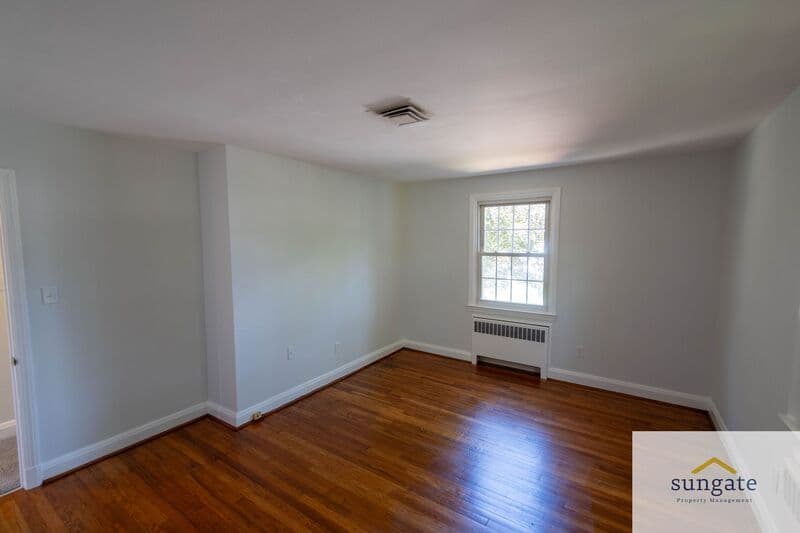 Towson Townhome: 211 Burke Ave