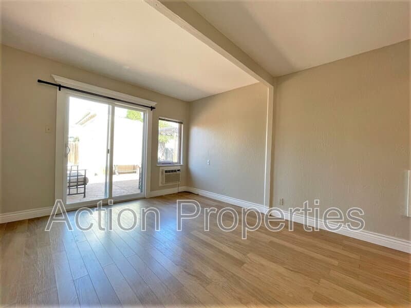 Mountain View Condo: 1082 Washington Street