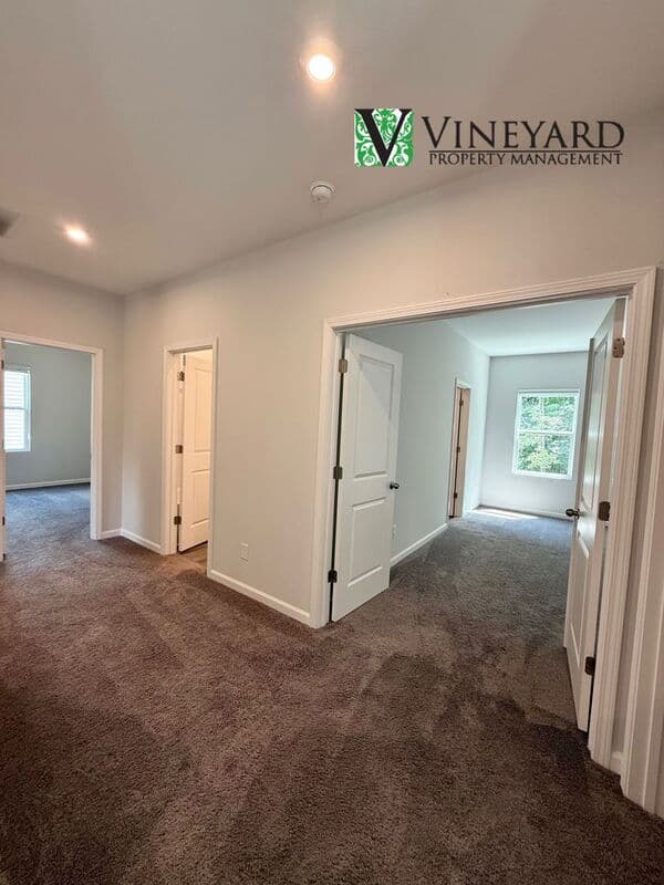 Holly Springs House: 265 Birchwood Row