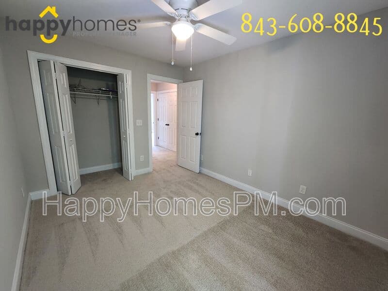 Summerville House: 111 Walden Ridge Way